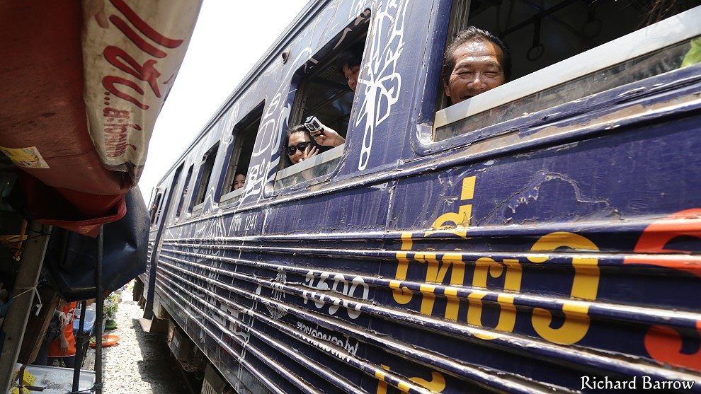 mae klong tour